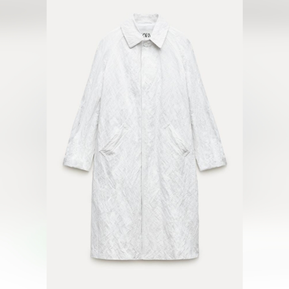 Zara  ZW Collection Wrinkle Trench Coat Sz-L